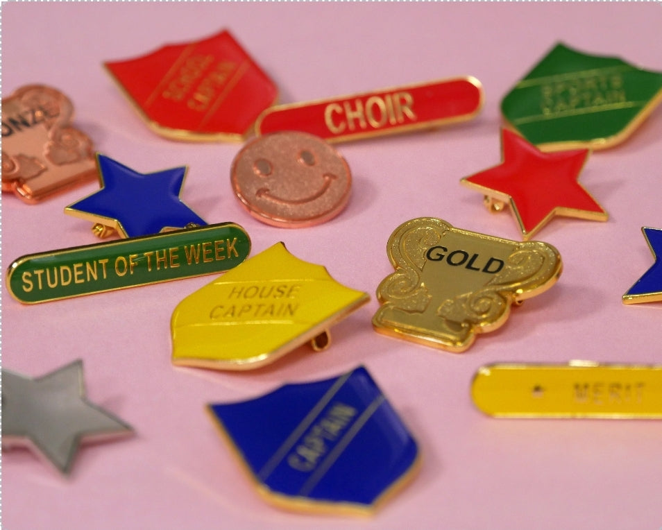 #E93 Gold Star Enamel Badges - pack of 5