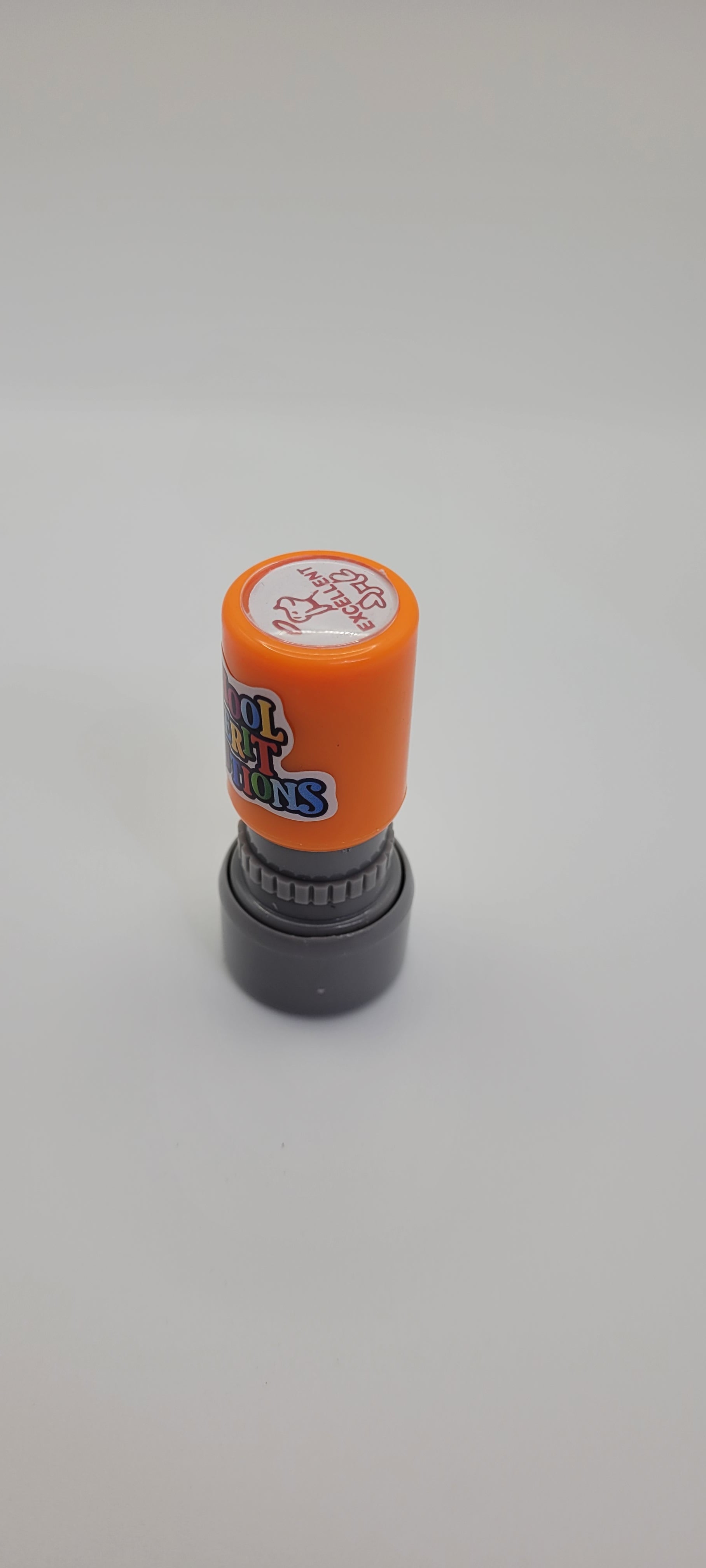 13mm Excellent Dog Round Merit Stamp