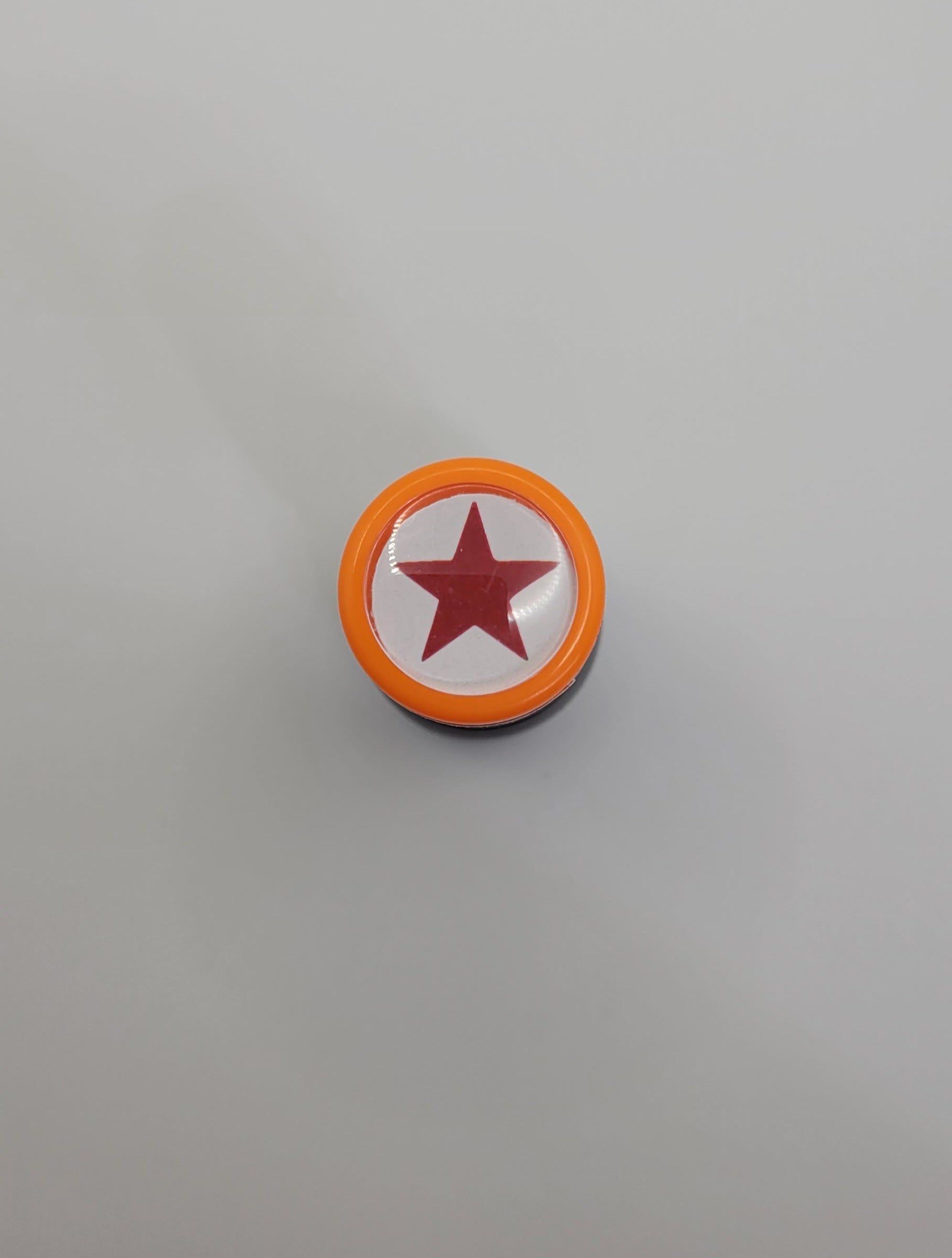 13mm Red Star Round Merit Stamp
